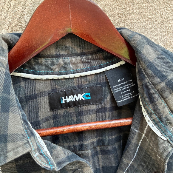 Men's Tony Hawk Medium Green Black Plaid Flannel Casual Button Down Shirt - Picture 6 of 10